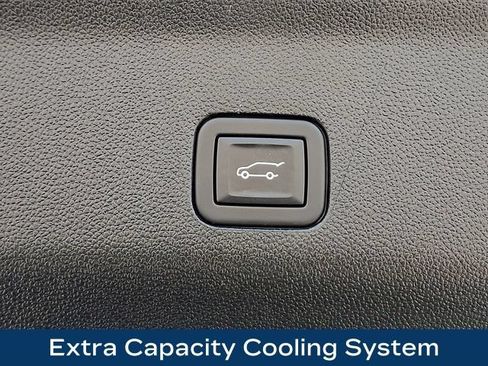 Used 2024 GMC Yukon XL Denali Ultimate w/ LPO, Floor Liner Package AWD/4WD image 40
