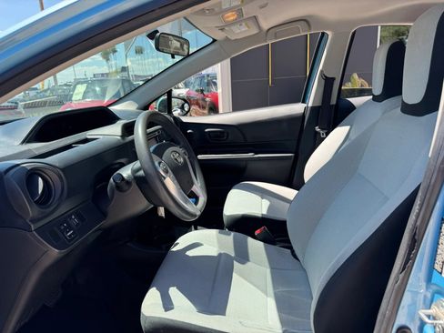 Used 2016 Toyota Prius C One FWD image 14