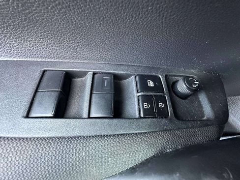 Used 2023 Toyota Corolla LE FWD image 16