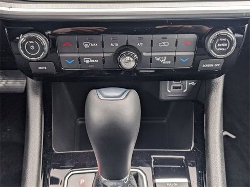 New 2025 Jeep Compass Limited w/ Sun & Sound Group image 15