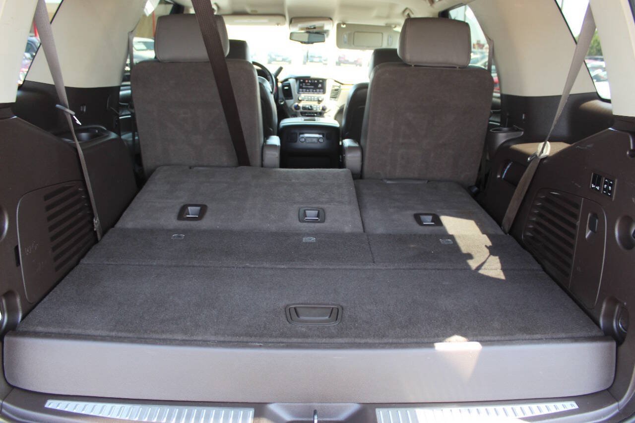 Used 2016 GMC Yukon Denali RWD image 17