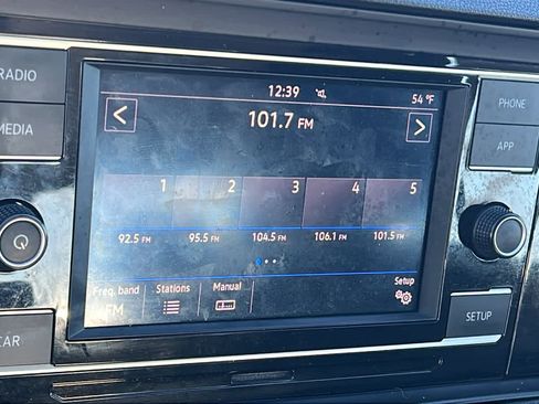 Used 2019 Volkswagen Jetta S image 15