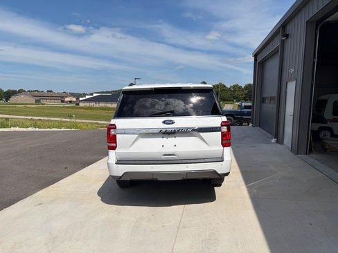 Used 2021 Ford Expedition Max XL AWD/4WD image 4