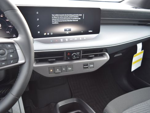 New 2026 Nissan Leaf S w/ Floor Mat Package (S+) image 15