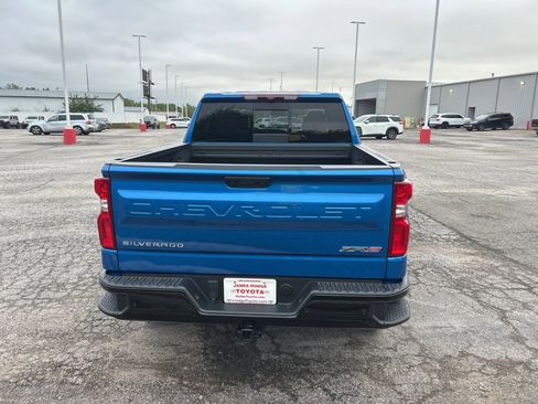 Used 2024 Chevrolet Silverado 1500 ZR2 image 7