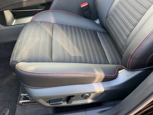 New 2026 Nissan Rogue SV AWD/4WD image 23