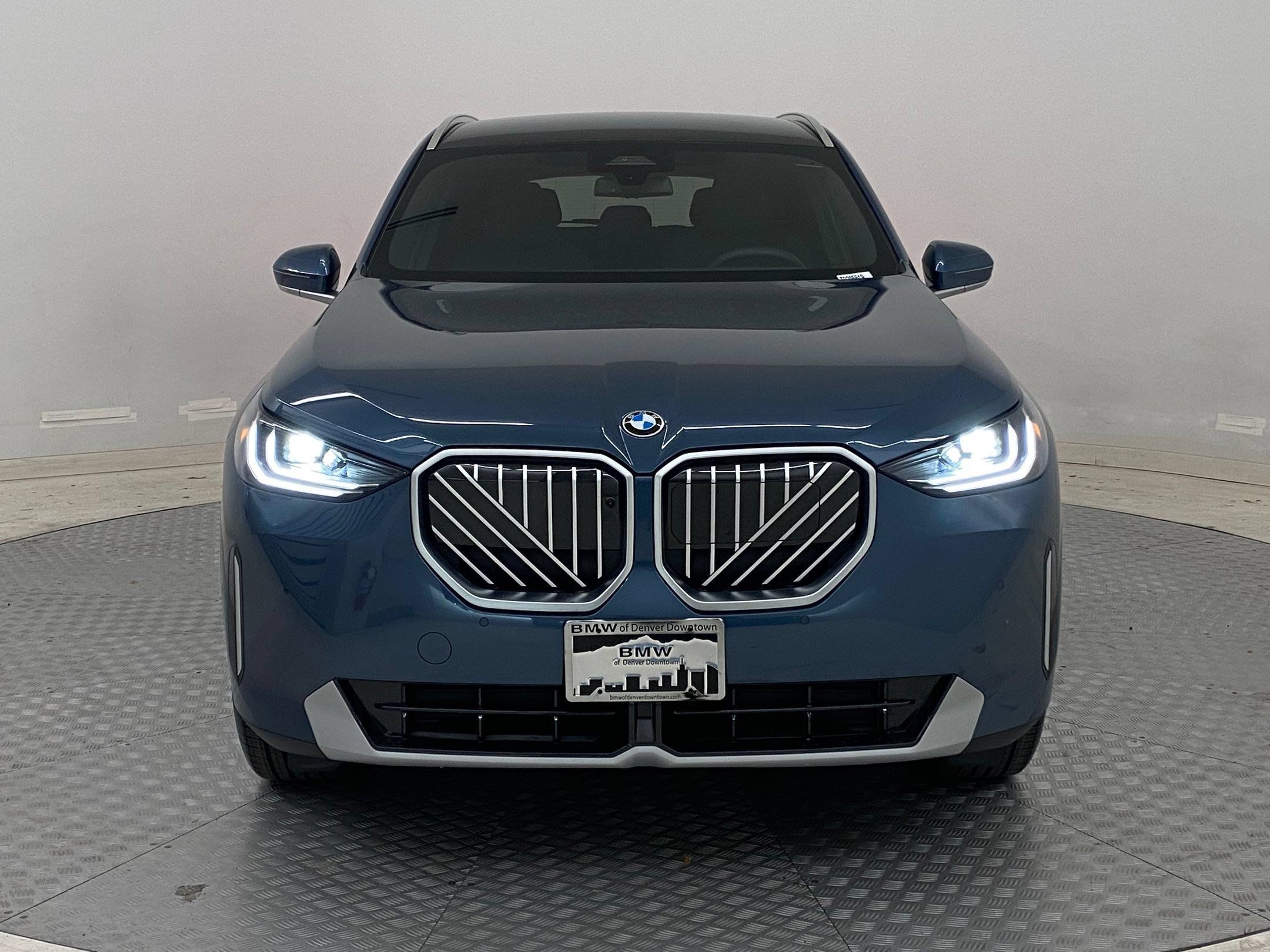 Used 2026 BMW X3 xDrive30i w/ Premium Package AWD/4WD image 5