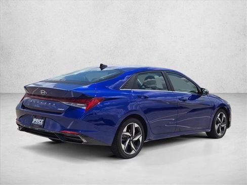Used 2021 Hyundai Elantra Limited FWD image 5