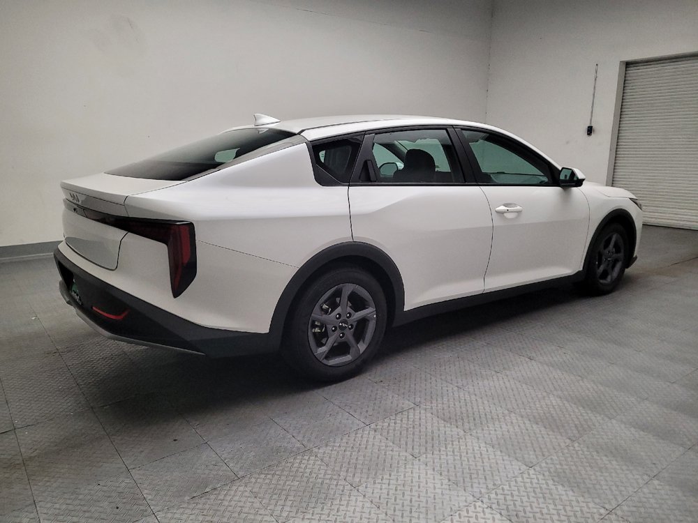 Used 2025 Kia K4 FWD image 10