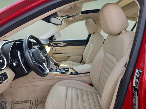 Used 2018 Alfa Romeo Giulia Ti w/ Quick Order Package 22X Lusso image 14