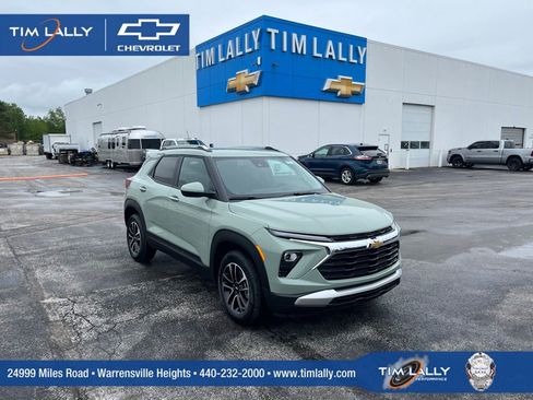 New 2026 Chevrolet TrailBlazer LT w/ LT Cold Weather Package AWD/4WD image 1