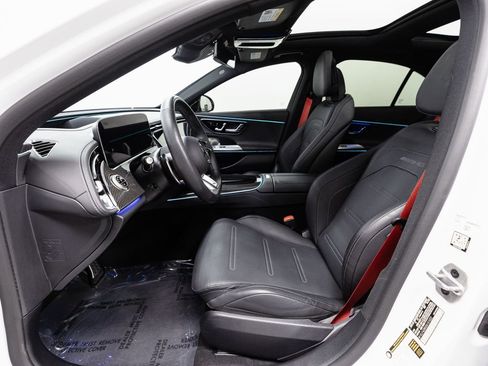Used 2025 Mercedes-Benz E 53 AMG e 4MATIC Sedan image 8