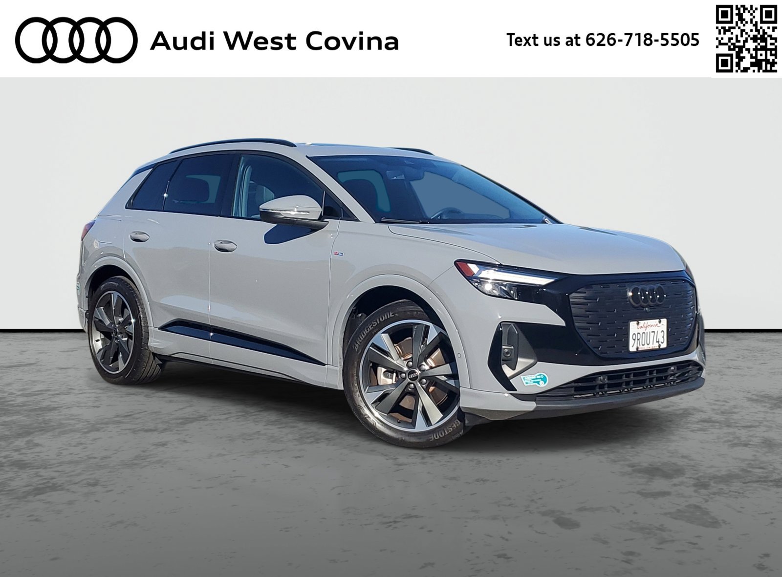 Used 2024 Audi Q4 e-tron Premium Plus AWD/4WD image 1