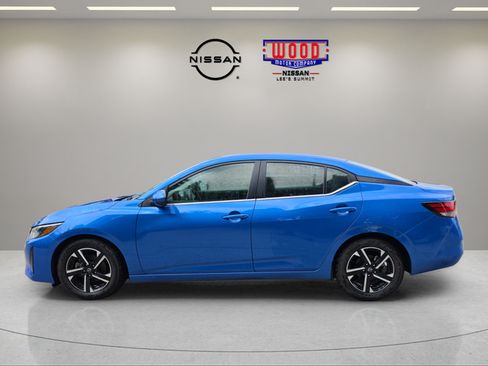 Used 2025 Nissan Sentra SV FWD image 5