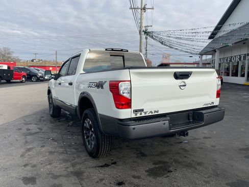 Used 2018 Nissan Titan PRO-4X w/ Pro-4x Utility Package image 7