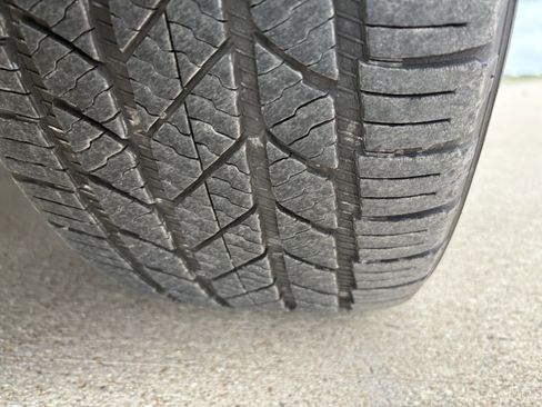 Used 2016 Ford Explorer Platinum image 8