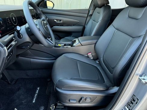 Certified 2025 Hyundai Santa Cruz SEL image 9