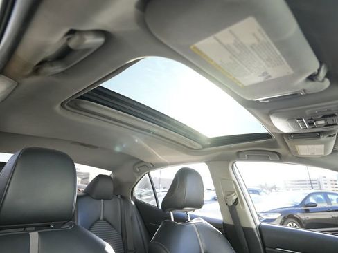 Used 2020 Toyota Camry SE w/ Audio Package image 31