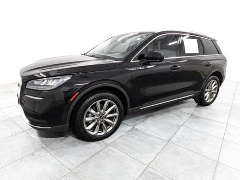 Used 2022 Lincoln Corsair AWD w/ Premium Package image 4