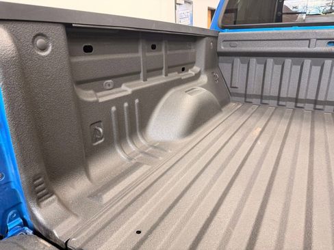 Used 2022 GMC Canyon Elevation w/ Trailering Package AWD/4WD image 8