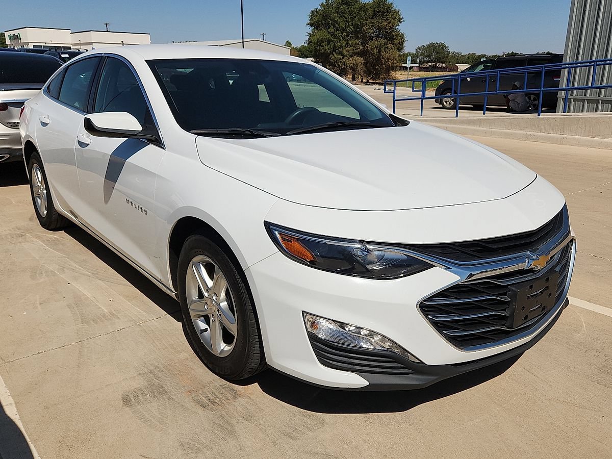 Used 2024 Chevrolet Malibu LT FWD image 4