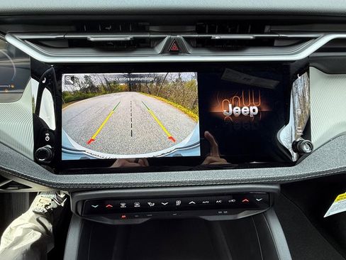 New 2026 Jeep Cherokee Laredo AWD/4WD image 24