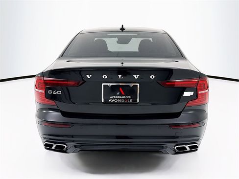 Used 2022 Volvo S60 T8 R-Design Expression w/ Premium Package image 10