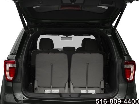 Used 2016 Ford Explorer XLT w/ Equipment Group 202A AWD/4WD image 13