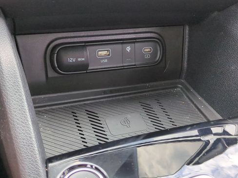 Certified 2024 Kia Sportage EX FWD image 22