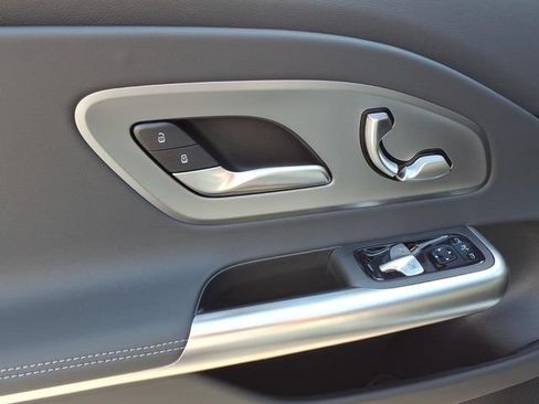 Used 2027 Mercedes-Benz CLA 250+ image 13