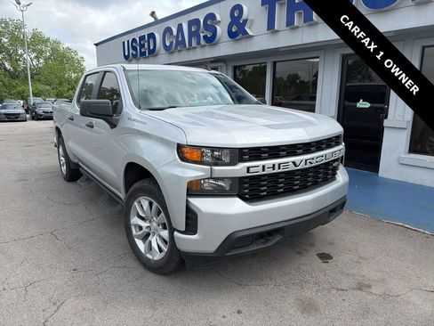 Used 2022 Chevrolet Silverado 1500 Custom w/ Safety Confidence Package image 1
