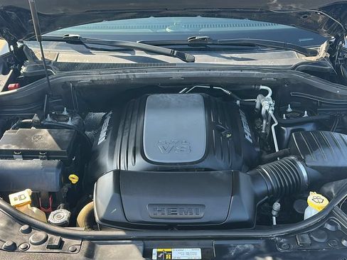 Used 2020 Dodge Durango R/T w/ Blacktop Package RWD image 3