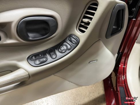 Used 2003 Chevrolet Corvette Convertible w/ Preferred Equipment Group1 image 25