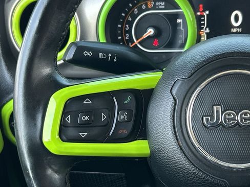 Used 2018 Jeep Wrangler Unlimited Sport S AWD/4WD image 27