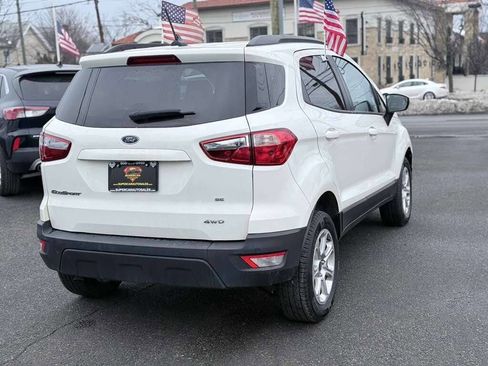 Used 2022 Ford EcoSport SE w/ SE Convenience Package image 4