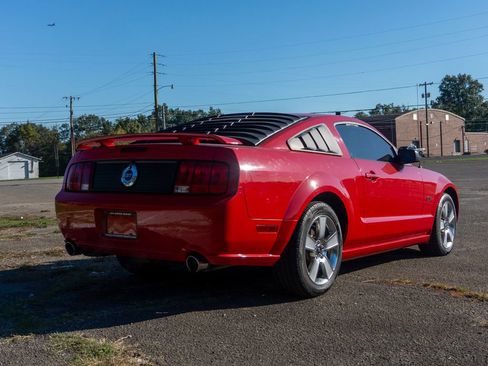 Used 2006 Ford Mustang GT Premium image 5