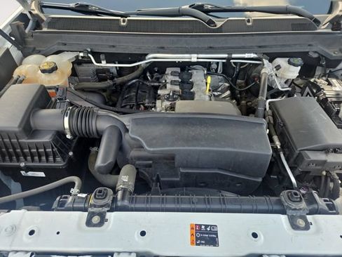 Used 2022 Chevrolet Colorado LT w/ Fleet Safety Package RWD image 31