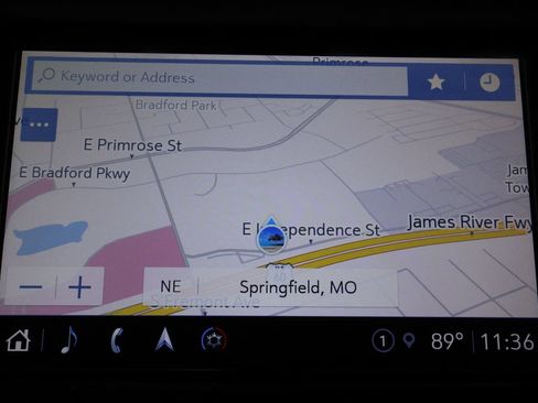Used 2023 Cadillac XT6 Premium Luxury w/ Technology Package AWD/4WD image 13