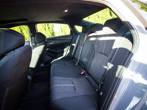 Used 2023 Honda Accord Sport image 29