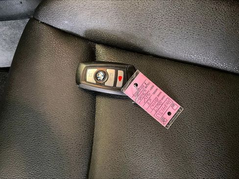 Used 2017 BMW X3 sDrive28i image 13