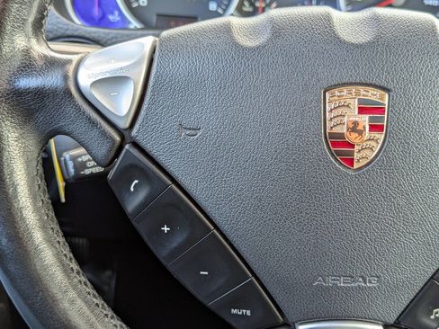 Used 2009 Porsche Cayenne GTS image 22