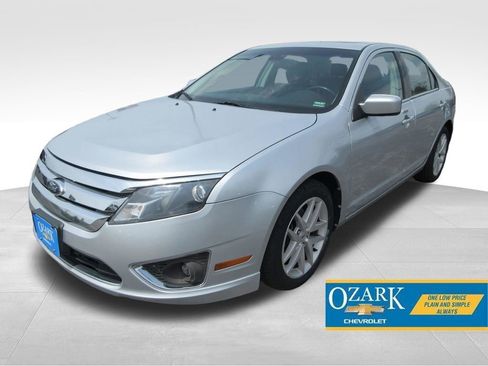 Used 2012 Ford Fusion SEL FWD image 1
