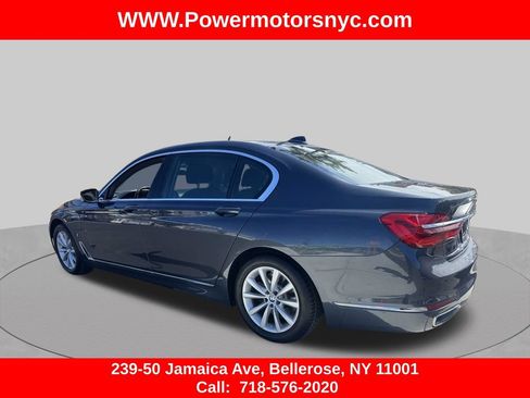 Used 2019 BMW 740e xDrive w/ Executive Package AWD/4WD image 3