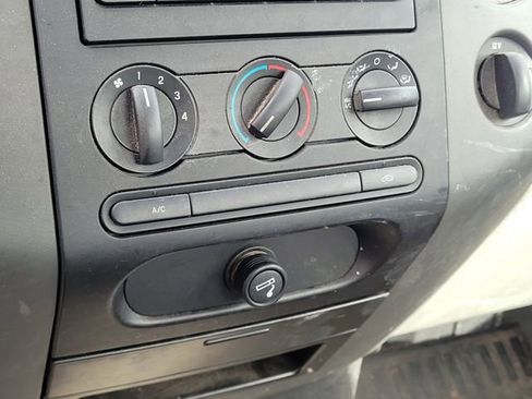 Used 2007 Ford F150 STX RWD image 18