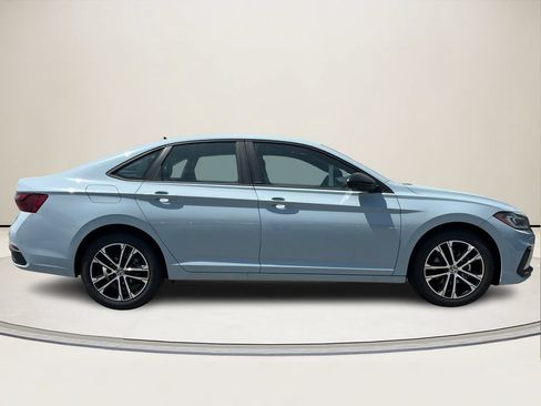 New 2026 Volkswagen Jetta Sport FWD image 2