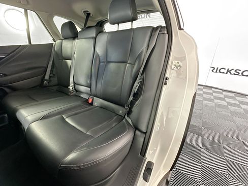 Used 2022 Subaru Outback Limited image 26