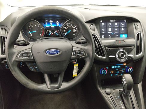 Used 2018 Ford Focus SEL FWD image 22