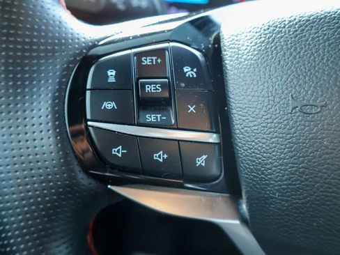 Used 2022 Ford Explorer ST-Line image 14