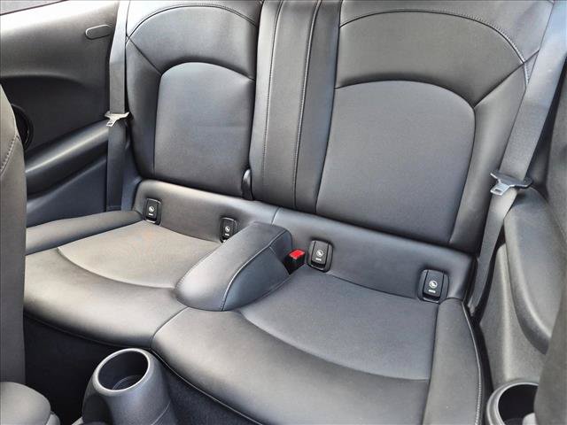 Used 2019 MINI Cooper S w/ Signature Upholstery Package FWD image 16