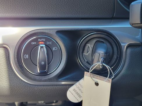 Used 2024 Porsche 718 Cayman image 20